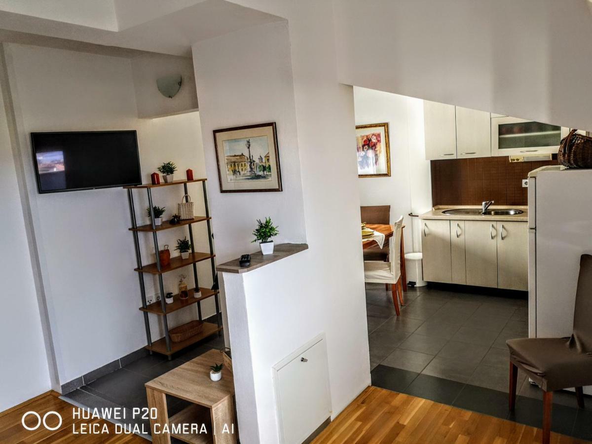 Apartman Kiss Όσιγιεκ Εξωτερικό φωτογραφία